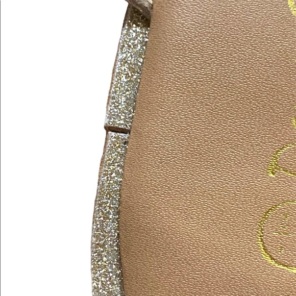 Dream Pairs Floral Sandals - Picture 9 of 9